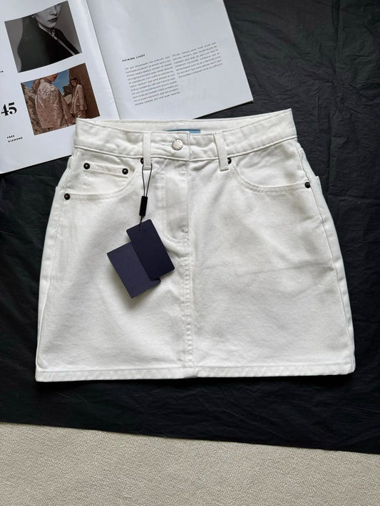 Spring and Summer Functional Decorative Simple Denim Short Skirt for Women